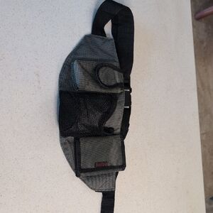 Etnies Black and Gray Belt Bag